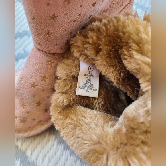 Suede-look blush pink boots with faux fur lining, size 11 (girls) - Picture 5 of 6